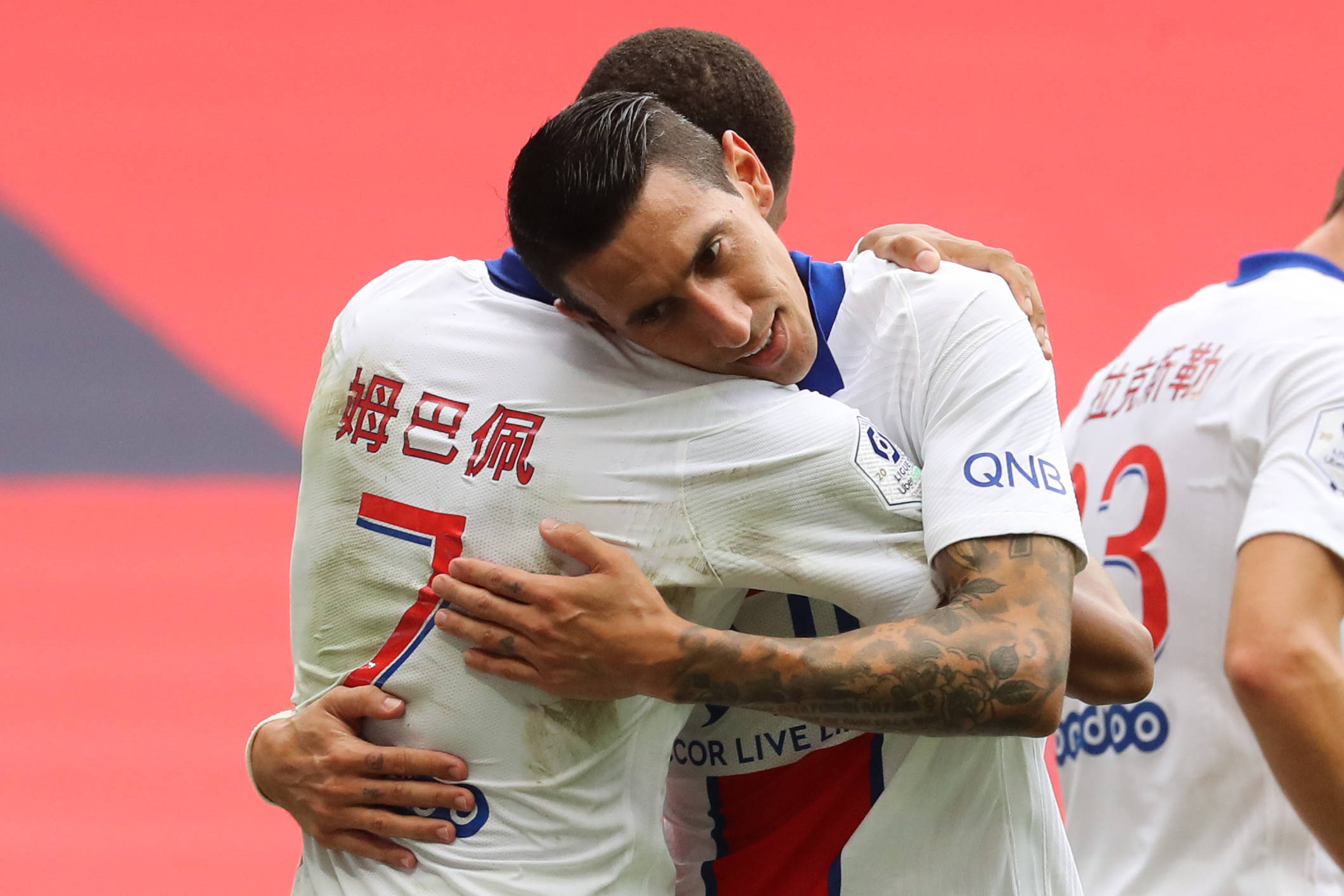 利尔在法国足球联赛中击败尼斯