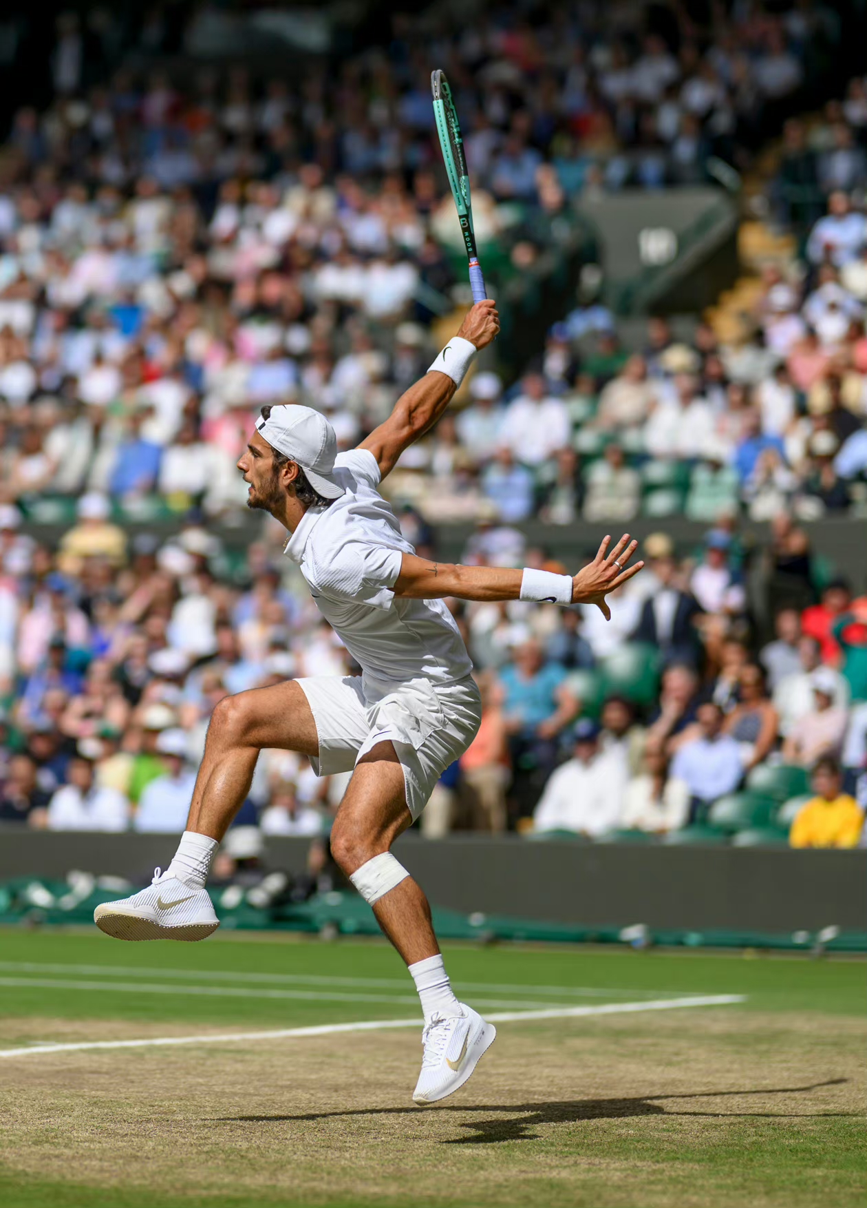 关于世界网球队横扫欧洲网球队，德约科维奇完成帽子戏法的信息